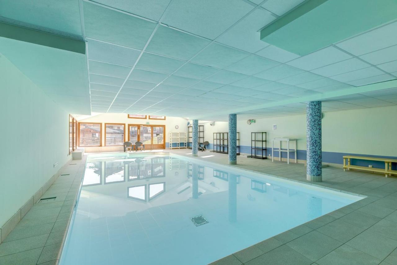 Le Chevreuil - 3 Chambres, Terrasse, Piscine Flumet Bagian luar foto